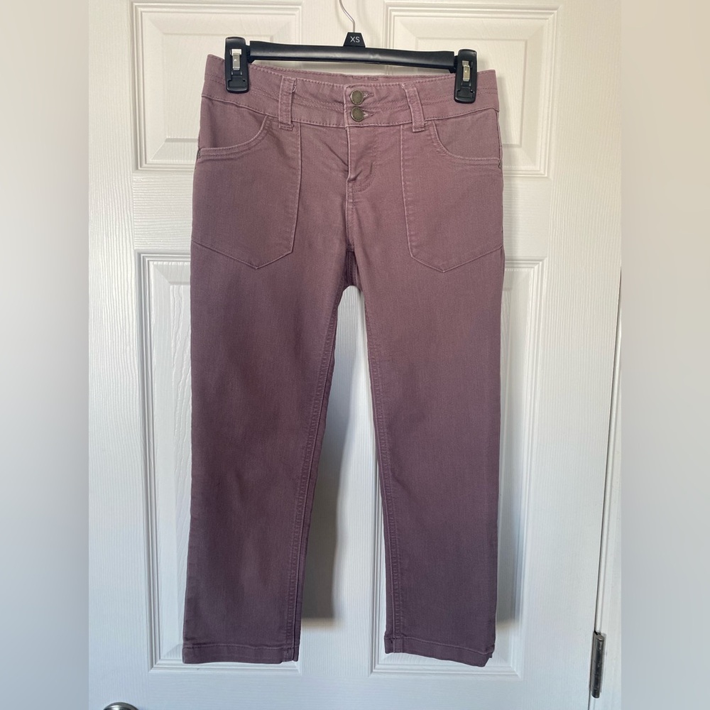 Rewind Women's Soft Purple Straight Leg Cropped Jeans